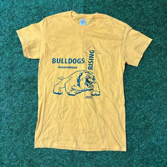 Rising bulldogs wearedeland graphic tee - Picture 1 of 4